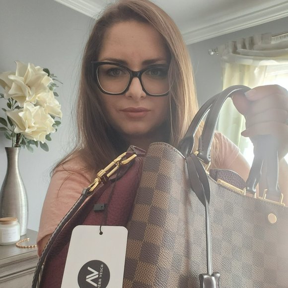 LOUIS VUITTON Damier Ebene Brittany - Picture 2 of 16